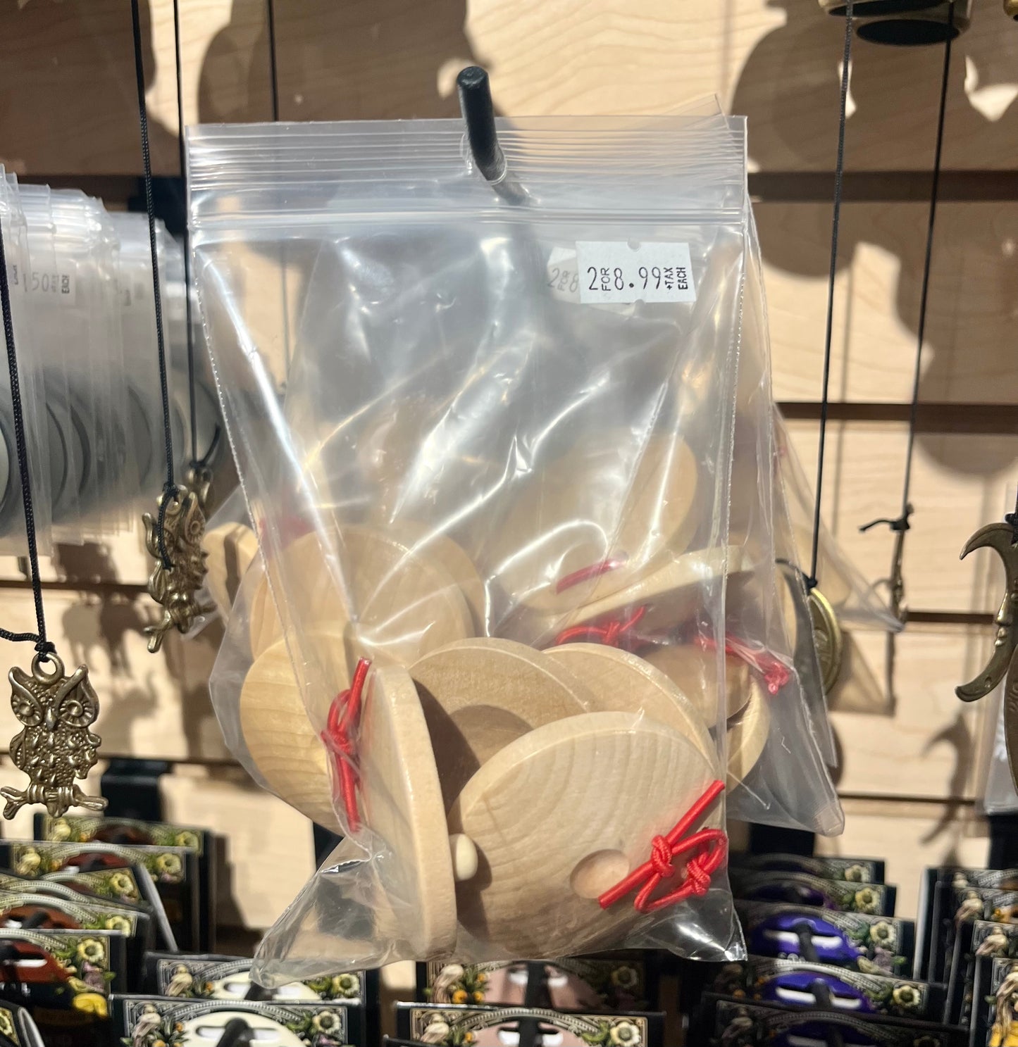 Castanuelas/ Castanets