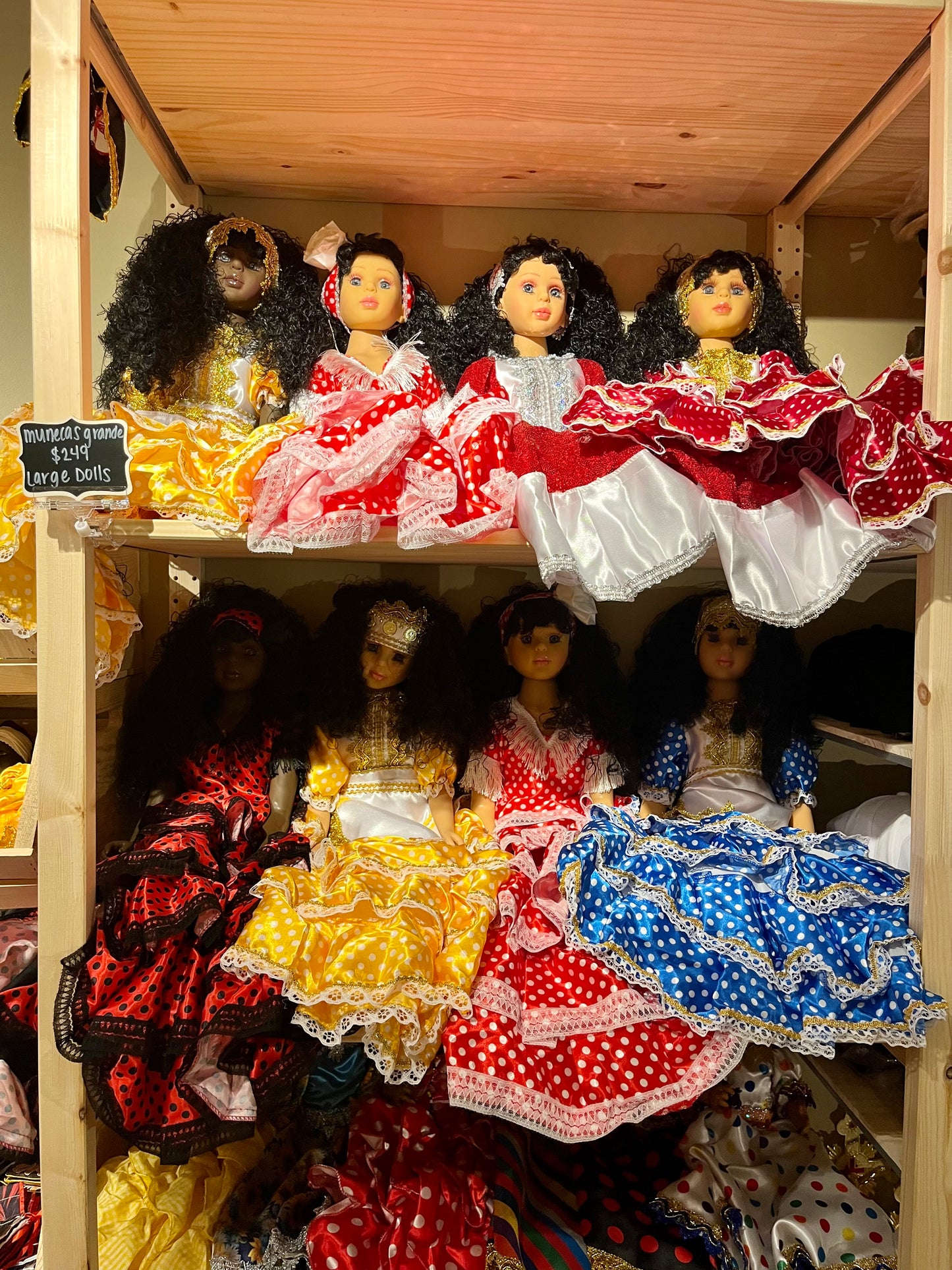 Munecas grande/ Large doll