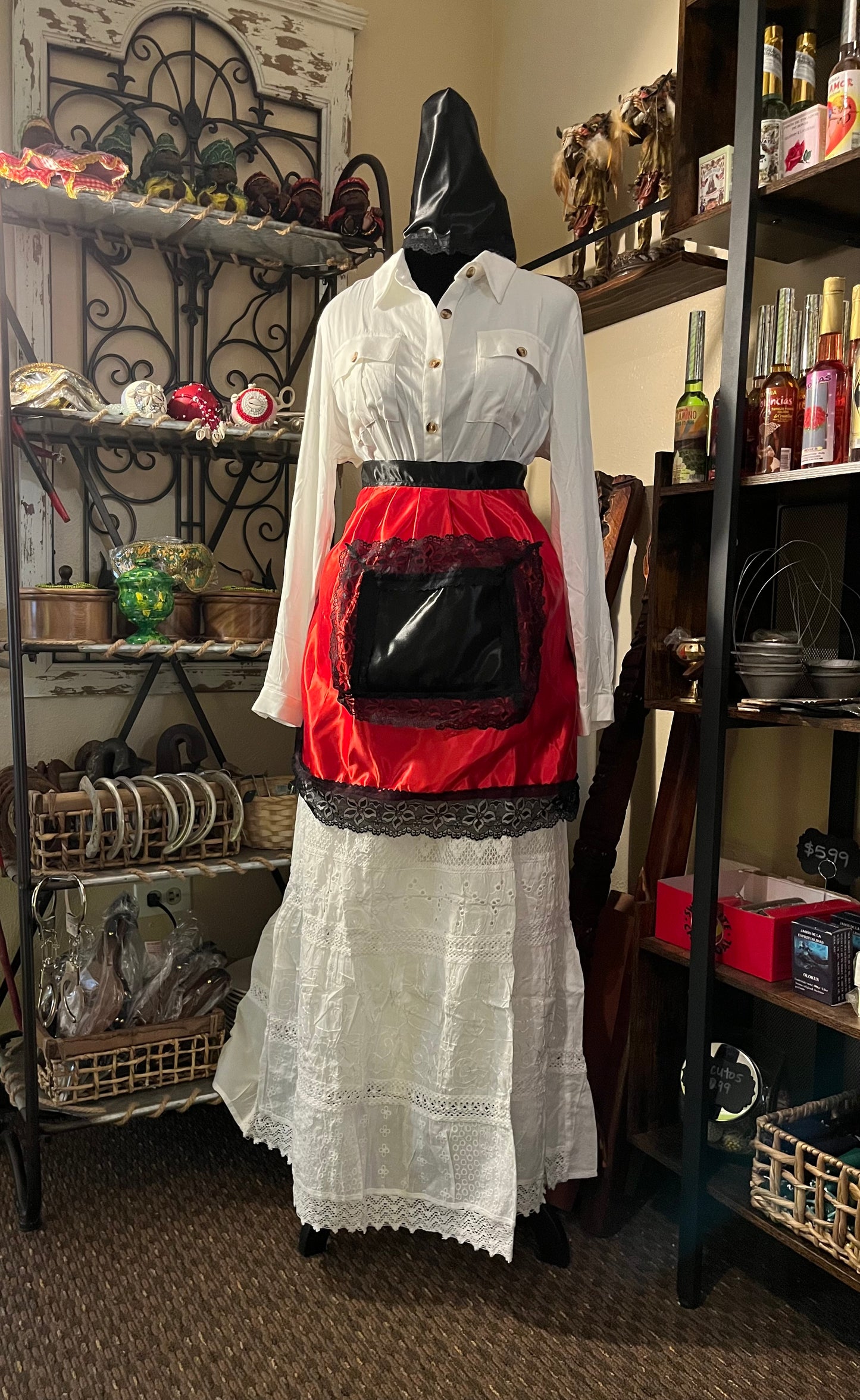 Delantar y quilla set/ Apron and head scarf