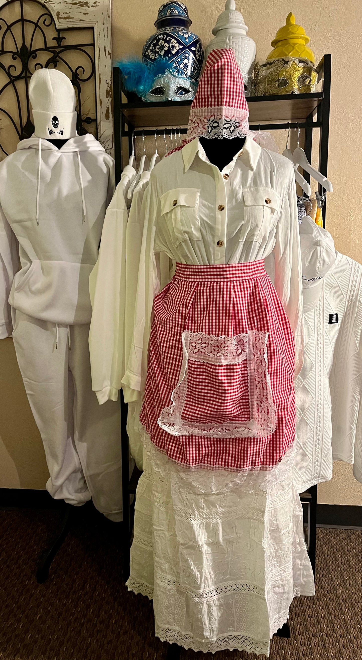 Delantar y quilla set/ Apron and head scarf