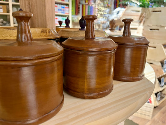 Batea de madera pequena