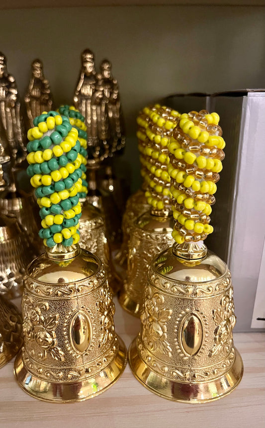 Campana forradas en cuentas/ Bells decorated in beads